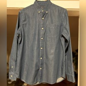 Men’s GAP Denim Long Sleeve Button Up